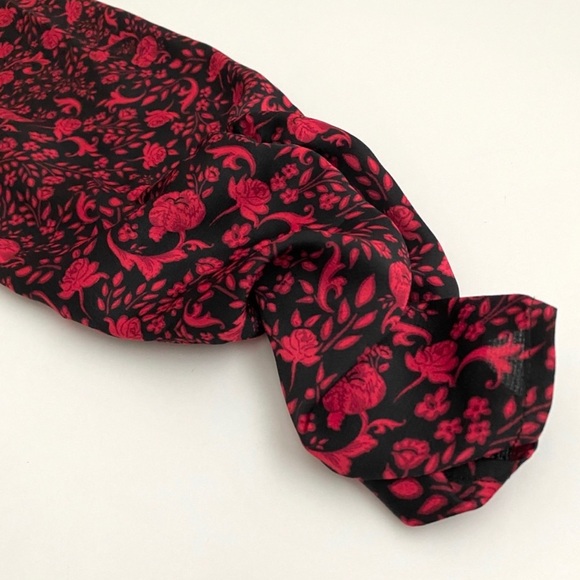 🥀NWT🥀Express Floral Ruched Sleeve Midi Dress - Picture 5 of 5